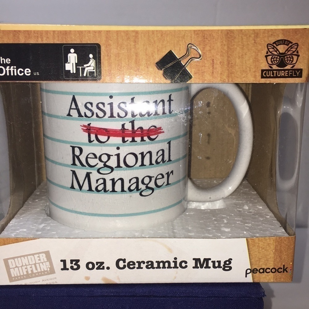 NWT  Peacock The Office 13 oz ceramic mug Assistant to the regional manager